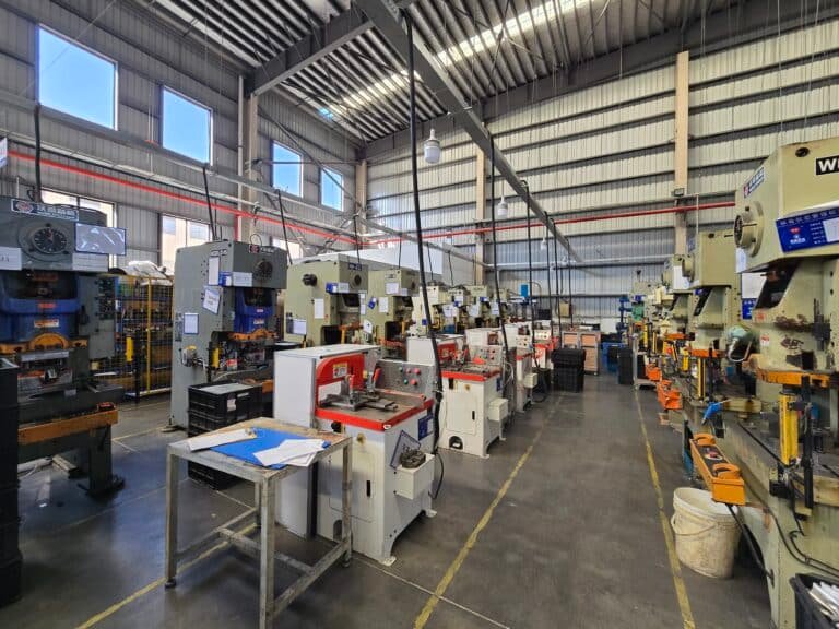 Fábrica de marcos Regen con sede en China -1