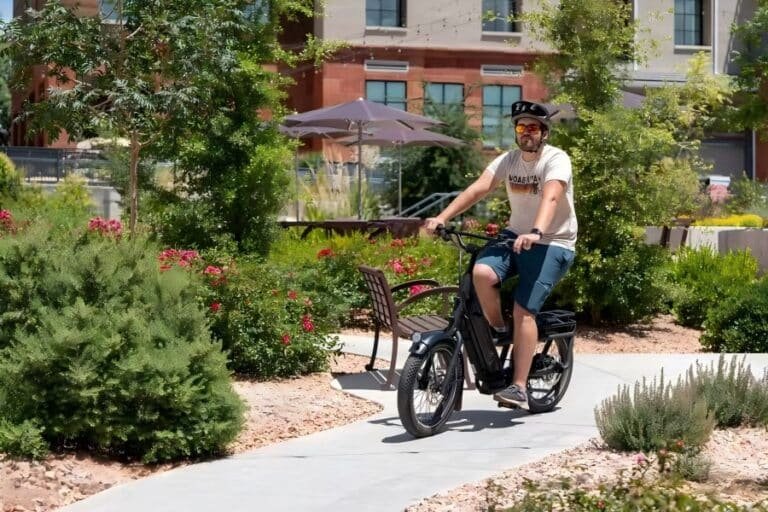 뉴욕시 전기자전거 속도 제한, 리콜 및 VanMoof S6 출시