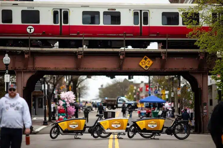 Cargo bike rental in USA - the CargoB Bonston MA