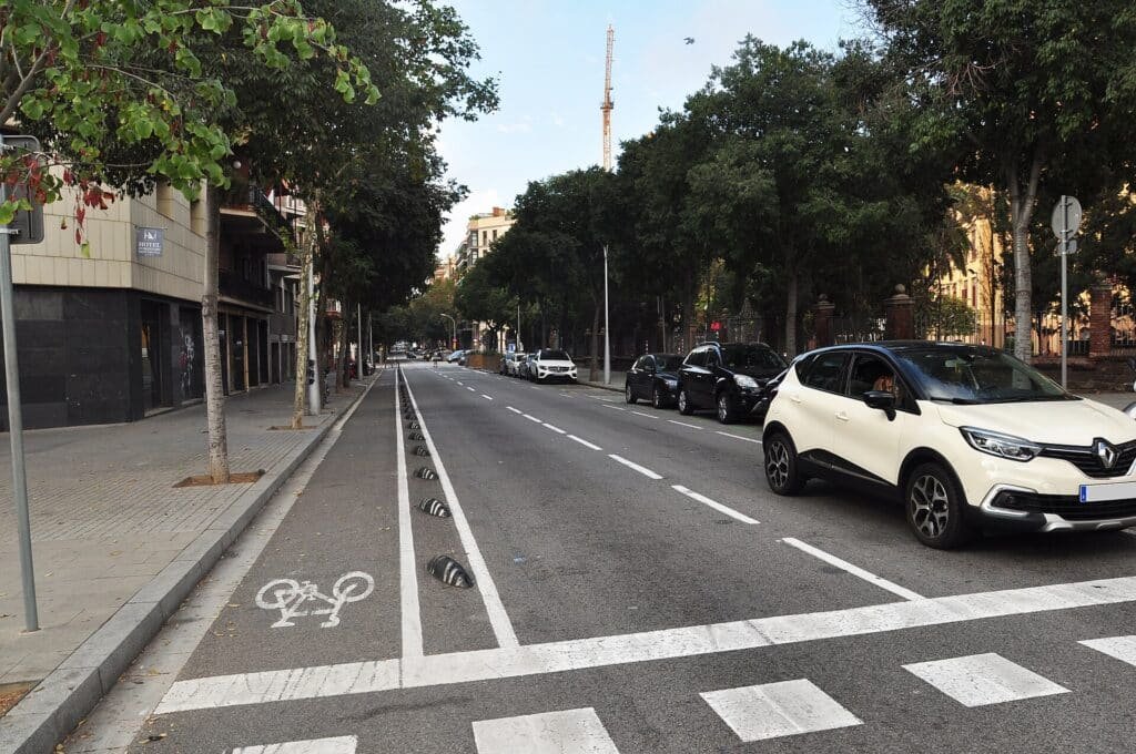 Ebike Cycling Rules in Spain: Essential Rules and Tips for Tourists